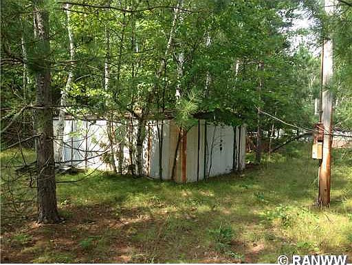 2nd image of W6027 Pair O Lakes Road