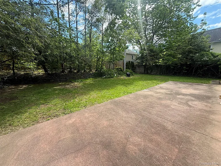 4 Annette Dr — Photo 13
