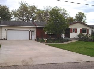 N8876 1031st St, River Falls, WI 54022