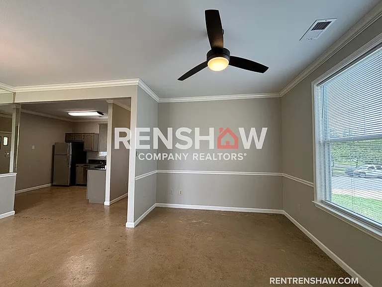 226 Looney Ave — Photo 4