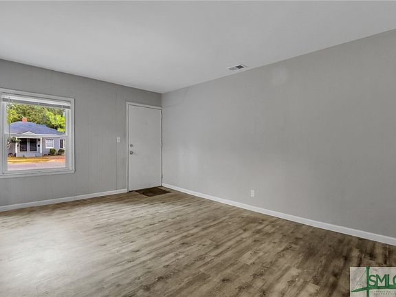 5th image of 1309 E 55th Street