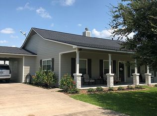 5224 2nd St, Danbury, TX 77534