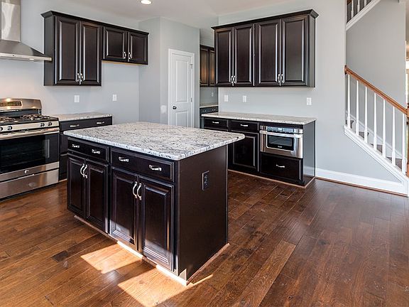 4th image of 4501 Stable Brook Ln