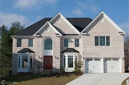 2nd image of 6605 Reserves Hill Ct