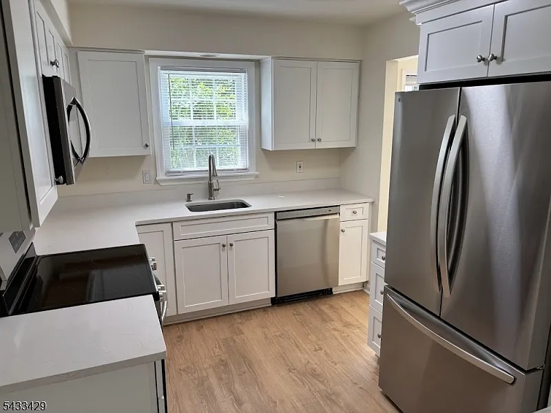 Building Photo - 87 Junco Ct