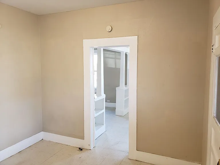 1320 Monterey St — Photo 8