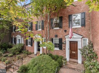 1616 34th St NW, Washington, DC 20007