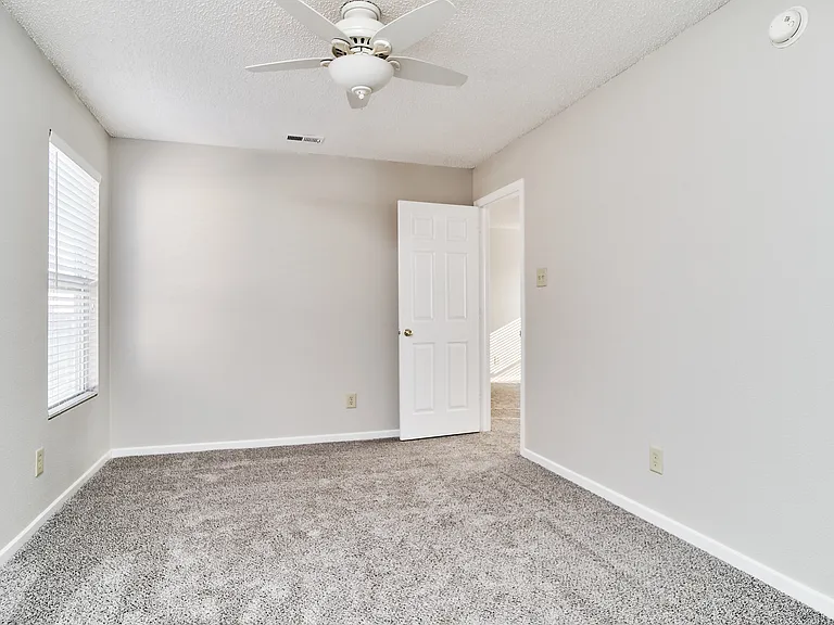14169 Clapboard Dr — Photo 41