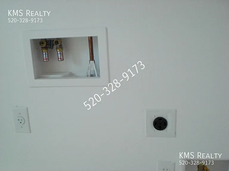14013 E Voss St — Photo 35