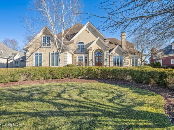 2105 Arnold Palmer Blvd, Louisville, KY 40245