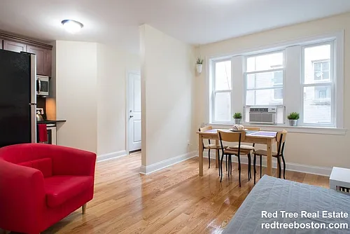244 Kelton St #10 Photo 1