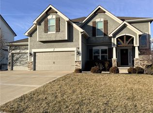 4508 NW Montebella Dr, Riverside, MO 64150