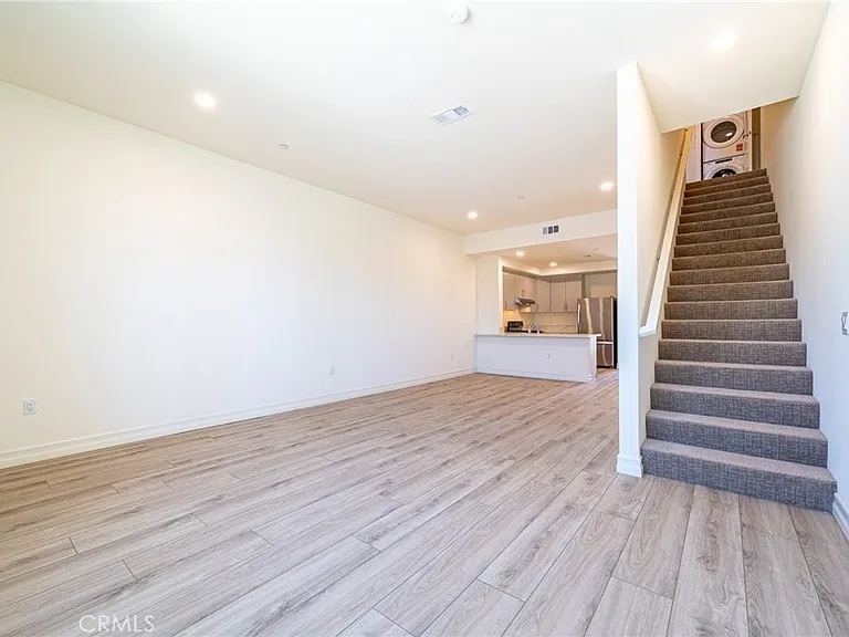 170 S New Ave #3 — Photo 12