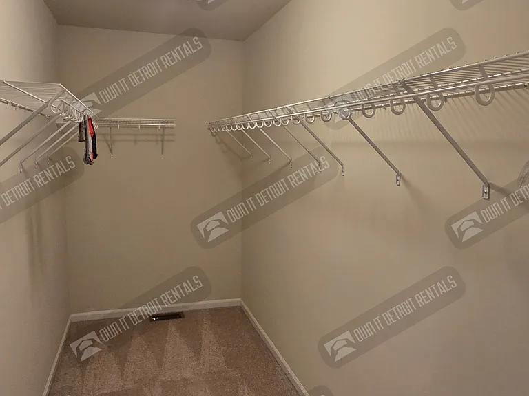 8151 Quincy Dr — Photo 23