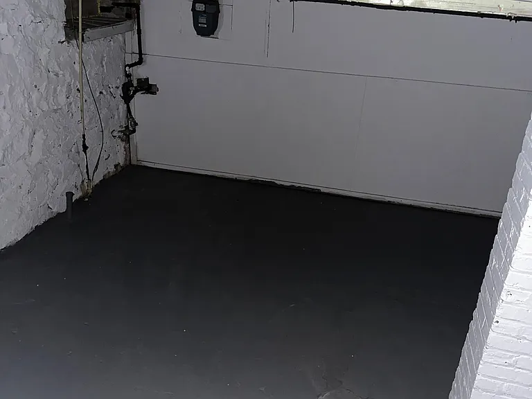 3232 Presstman St — Photo 9