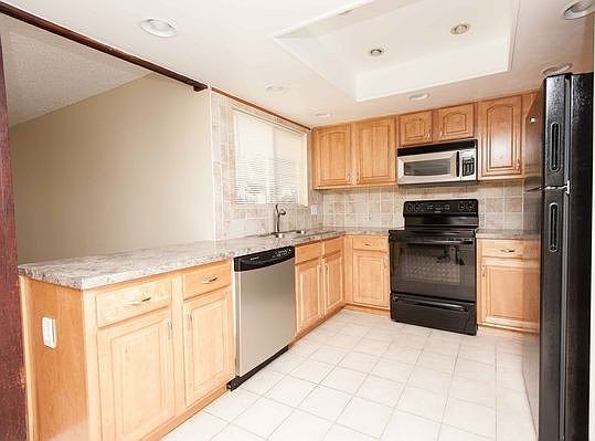 2nd image of 1639 Grand Oak Dr