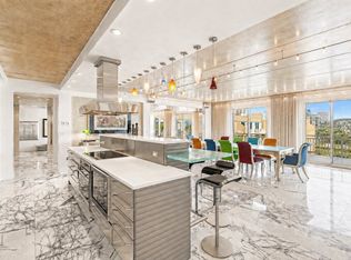 1055 River Rd #PENTHOUSE 8, Edgewater, NJ 07020