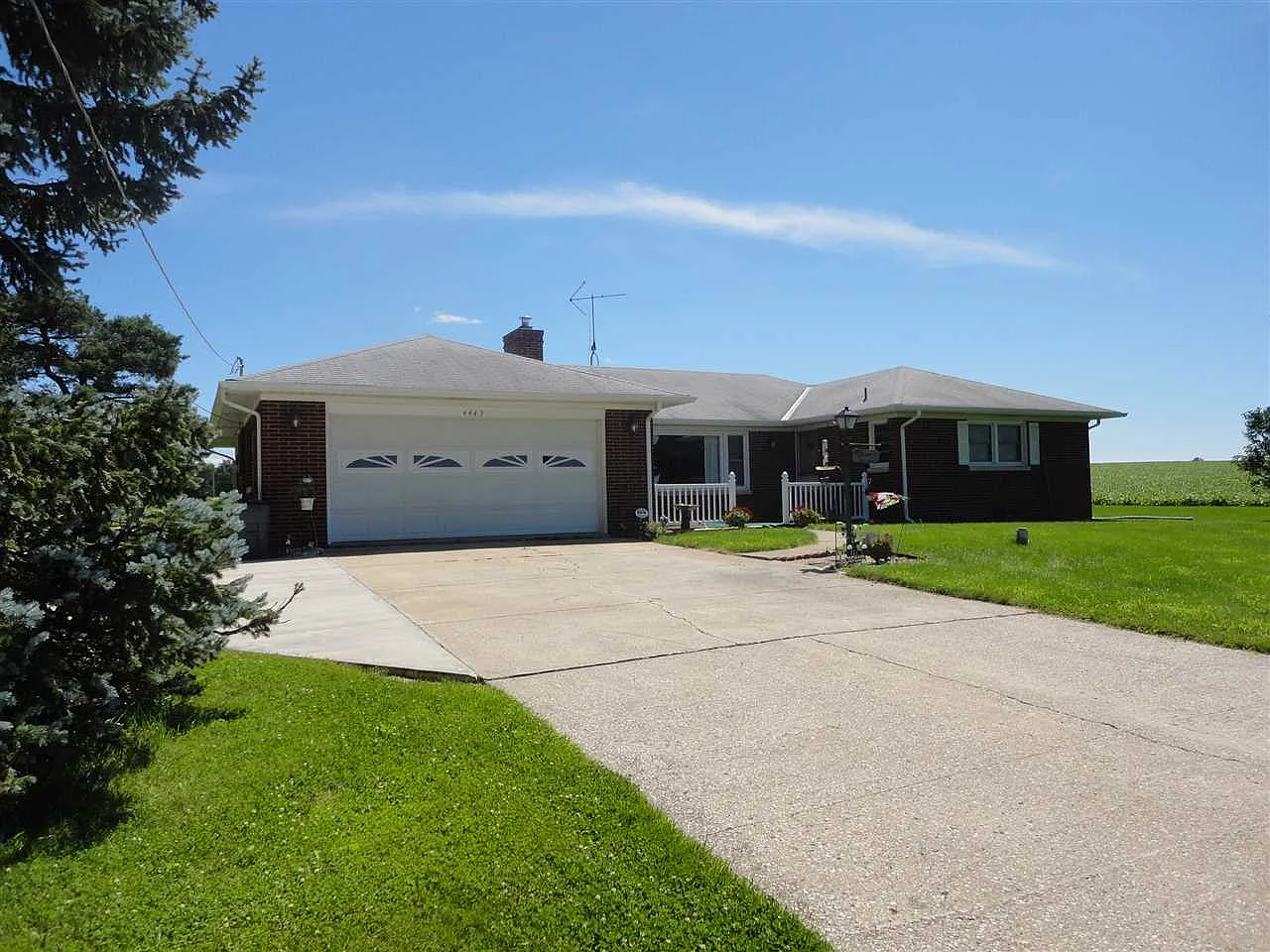 4445 E 1200 N photo 1