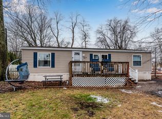 134 Gate Ln, Middletown, PA 17057