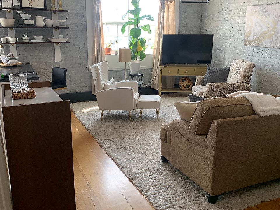 1st image of 429 Gunter Ave Ste D