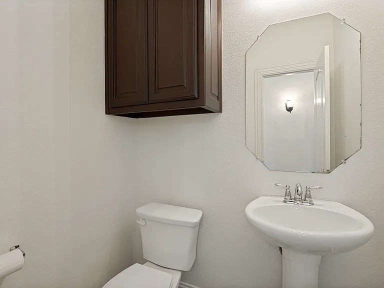 4252 Charles Rd — Photo 11