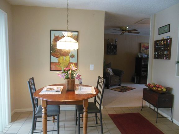 4th image of 30W071 Avondale Ct