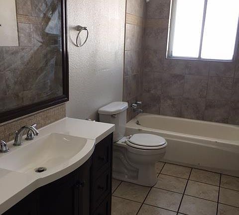 5th image of 1406 S Cliff Dr