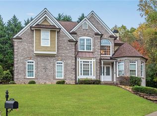 2055 Misty Oaks Dr, Buford, GA 30519