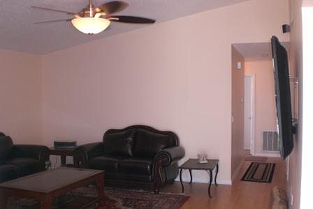 3rd image of 4333 68th Ave N