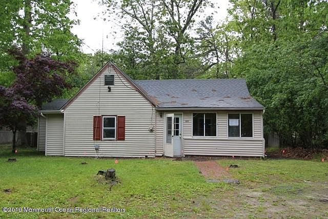 1st image of 637 Elm Ave