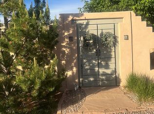 5 Eldorado Cir, Santa Fe, NM 87508