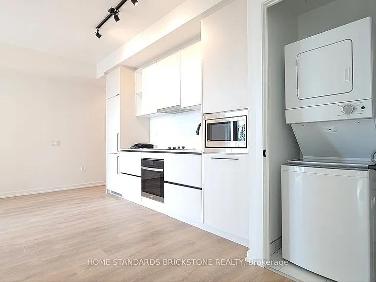 1285 Dupont St #1701 — Photo 6