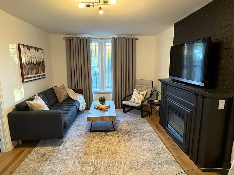 79 Cartwright St #2 — Photo 4