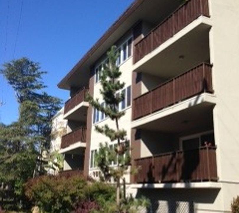 Flor 1446 Floribunda Ave Burlingame CA Zillow