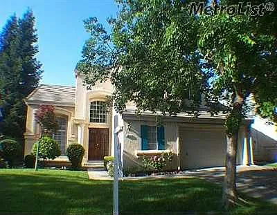 3353 Willowbrook Cir photo 1