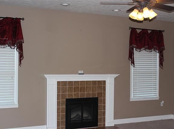 5th image of 4082 Wellington Blvd