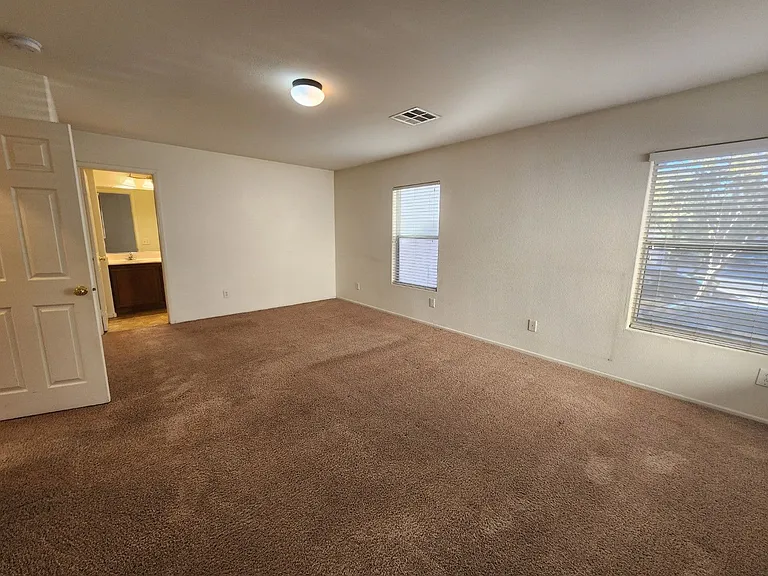 7271 Proud Patriot St — Photo 35