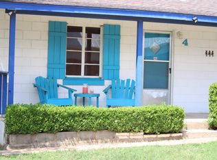 814 Euel Moore Dr, Kingsland, TX 78639