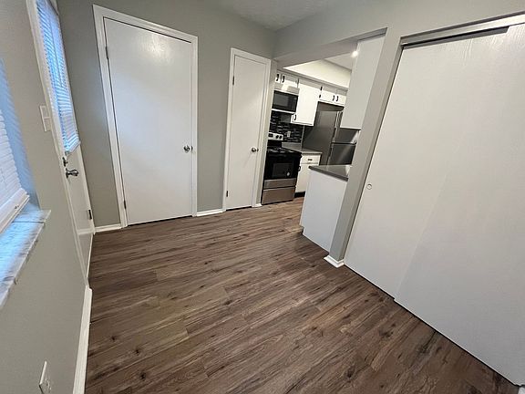 2nd image of 3535 Spanish Villa Dr #1