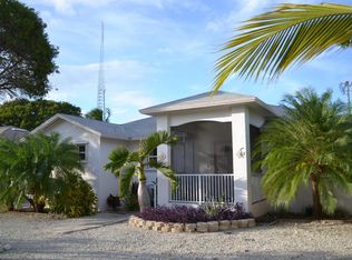 98 Marina Ave, Key Largo, FL 33037