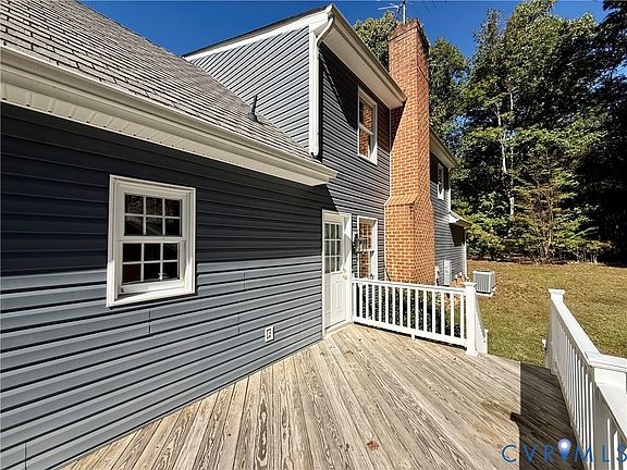 5th image of 3559 Oxford Dr