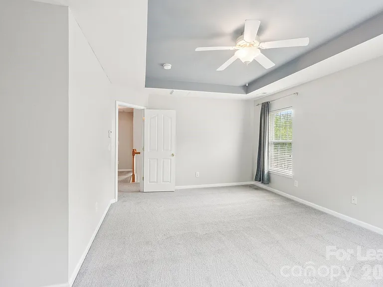 14417 Laurel Tree Ln — Photo 26