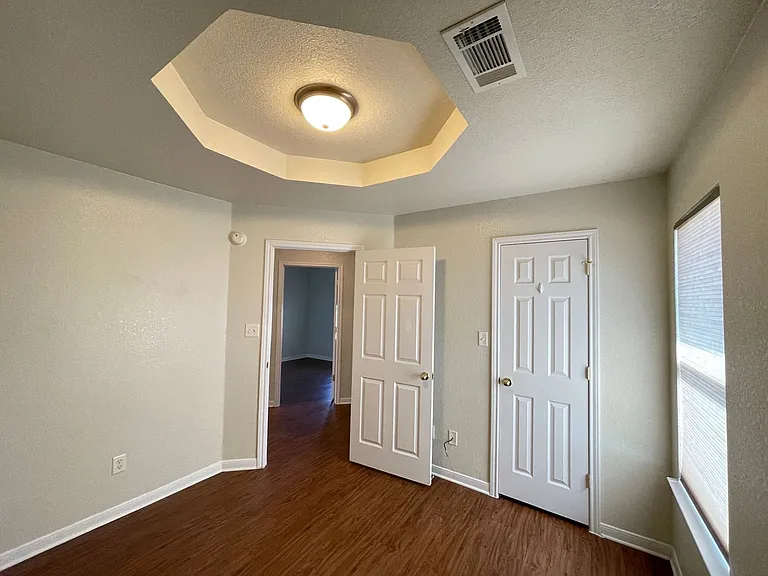 257 English Ln — Photo 12