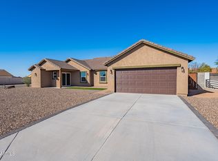 10664 W Arvada Dr, Arizona City, AZ 85123