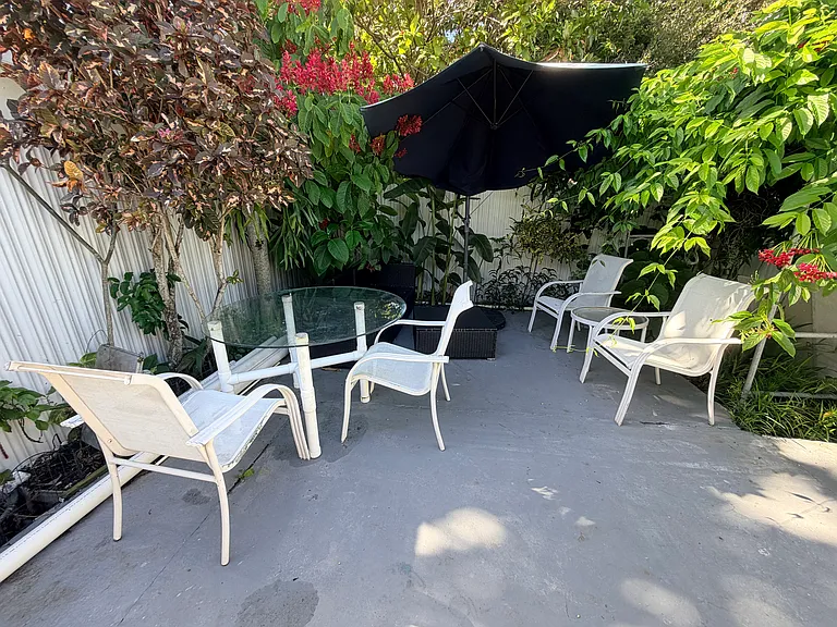 2314 SW 60th Ave — Photo 10