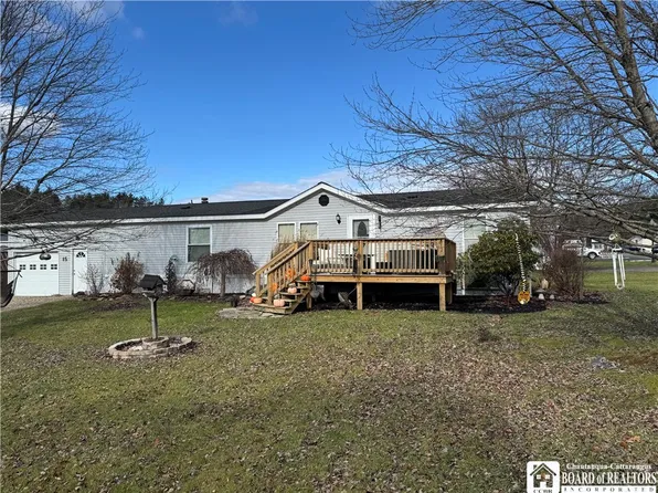 4911 Baker St Trailer 15, Ashville, NY 14710