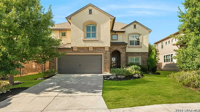 4 bed, 2.5 bath, 2695 sqft, $2,950 — Photo 1