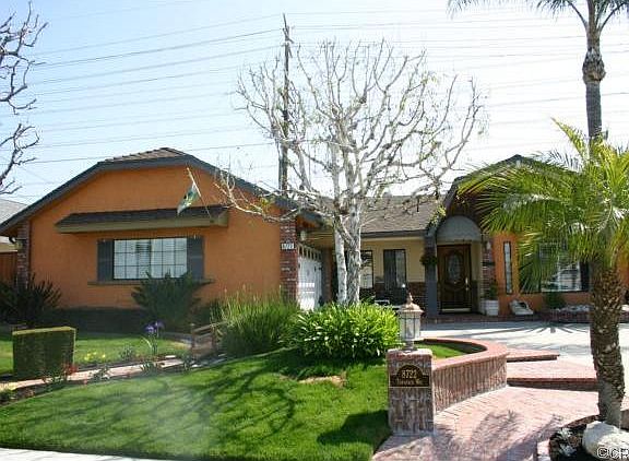 2nd image of 8722 Tamarack Way