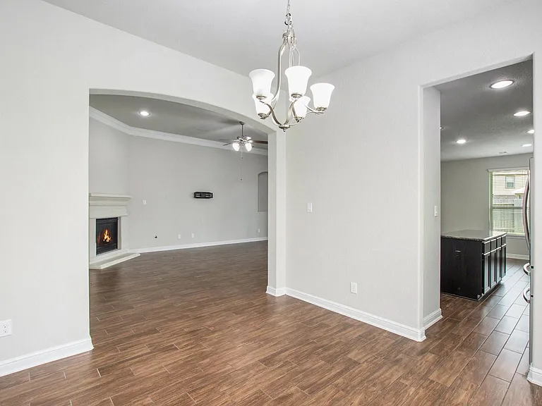 18911 Cypress Bay Dr — Photo 7