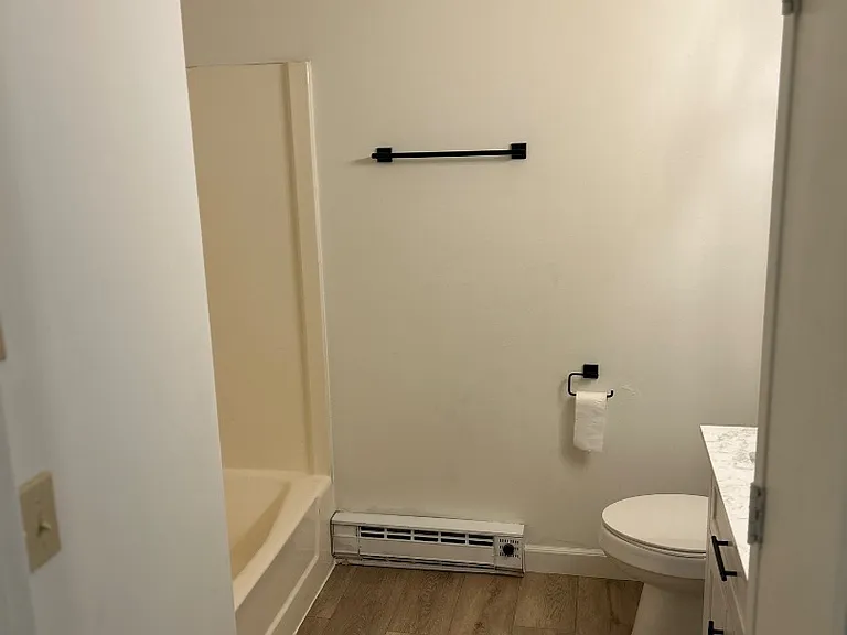Unit Photo